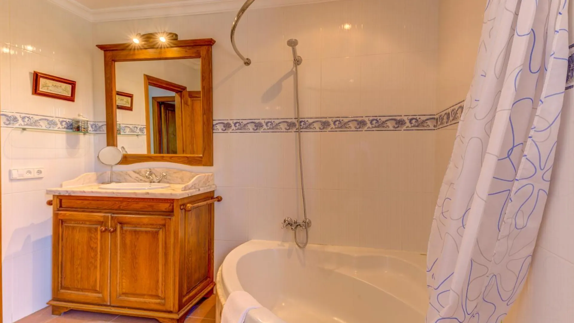Villa Can Martin By Sealand Villas Pollenca Spain