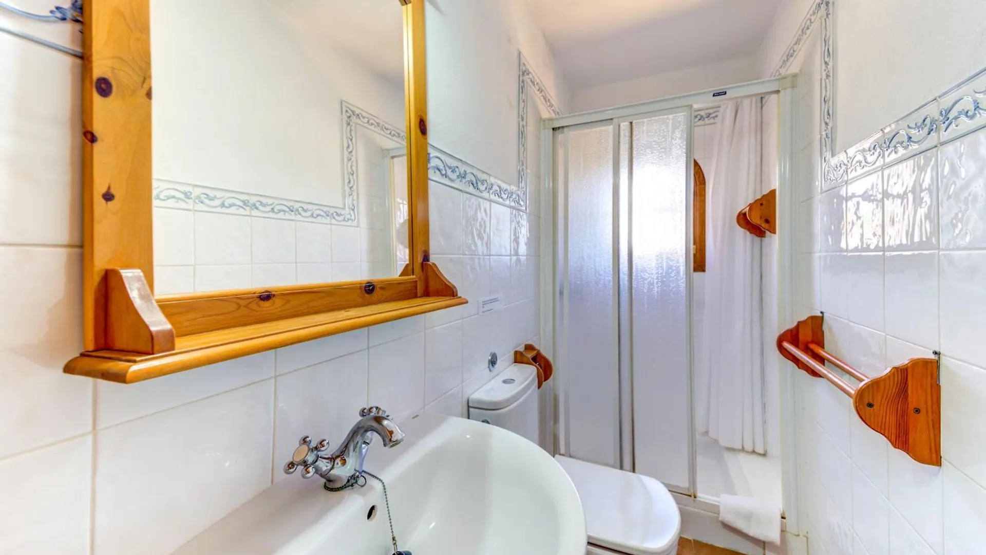 Villa Can Martin By Sealand Villas Pollenca